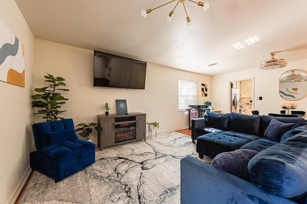Cozy Townhome Retreat With King Bed Near I-10, Capitol, Fsu & Famu 塔拉哈西 外观 照片
