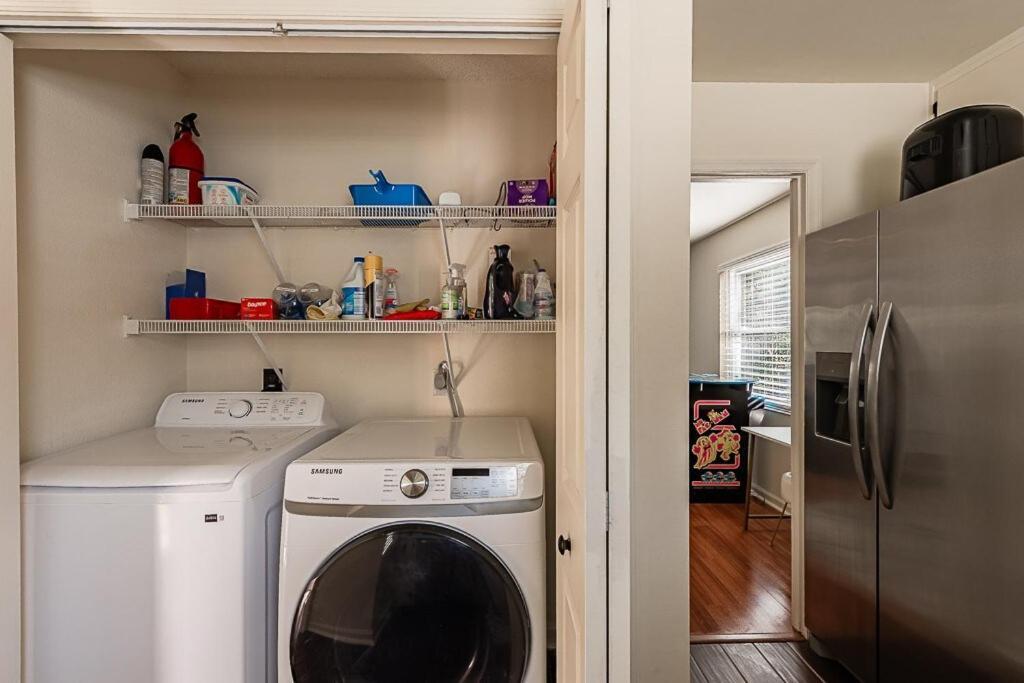 Cozy Townhome Retreat With King Bed Near I-10, Capitol, Fsu & Famu 塔拉哈西 外观 照片