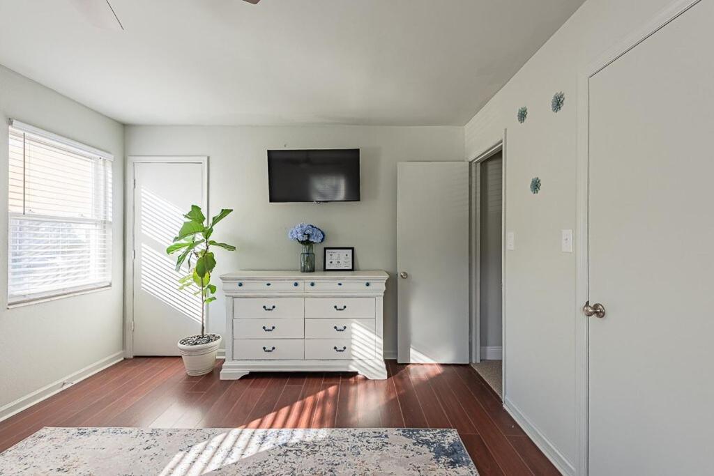 Cozy Townhome Retreat With King Bed Near I-10, Capitol, Fsu & Famu 塔拉哈西 外观 照片