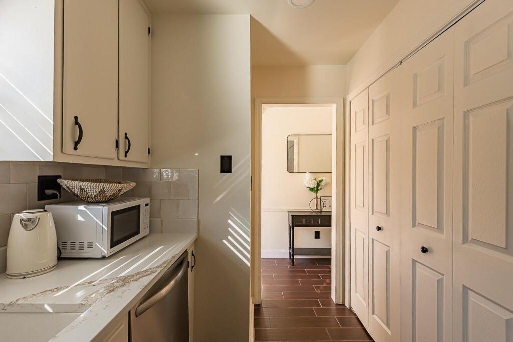 Cozy Townhome Retreat With King Bed Near I-10, Capitol, Fsu & Famu 塔拉哈西 外观 照片